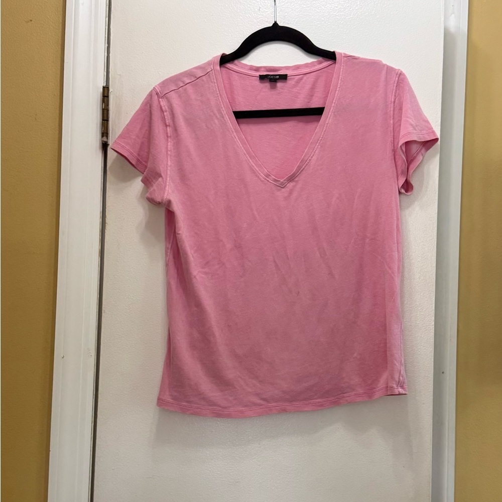 Pink Joe’s Jeans V-Neck Women's Top! EUC